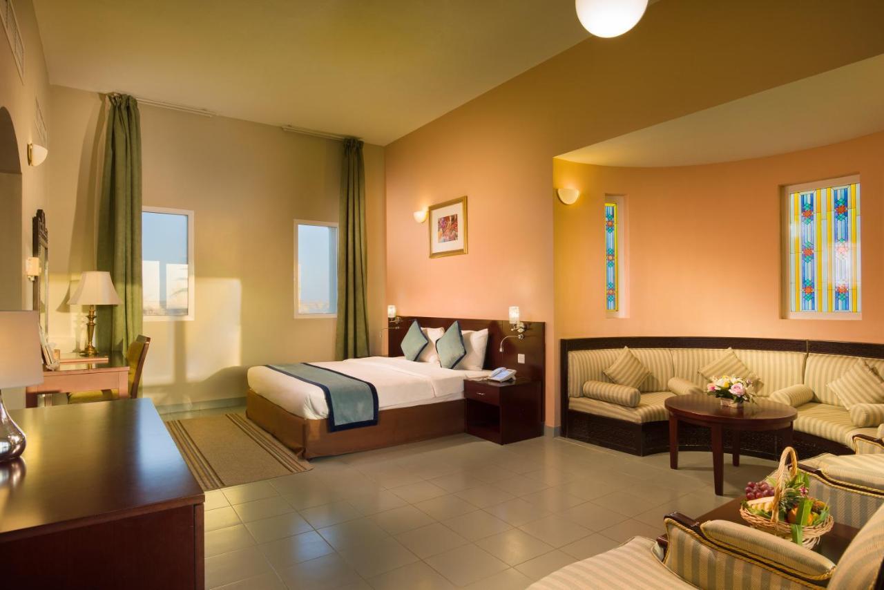Resort Masira Island
